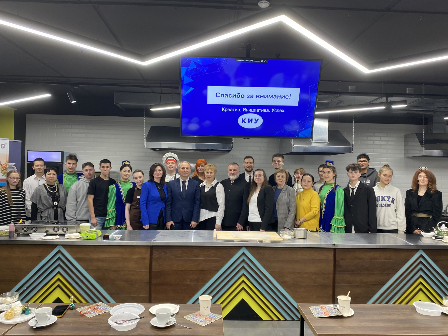 Иммерсивное гастро-шоу «Секреты татарской кухни»: погружение в мир вкусов и традиций в КИУ