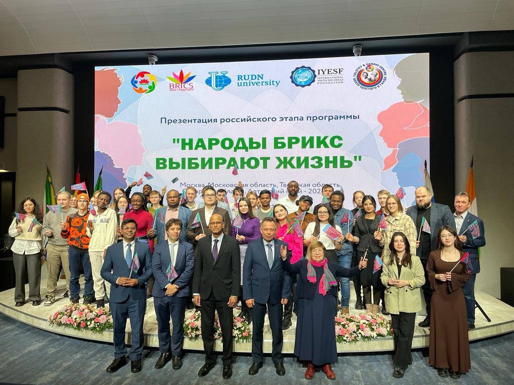 UnDCuFyAlKc.jpg UnDCuFyAlKc.jpg