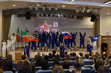 В КИУ состоялся праздничный концерт ко Дню защитника Отечества