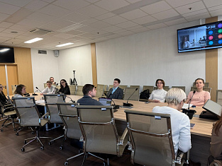 Студенты юрфака КИУ на совместном межвузовском круглом столе по трудовому праву с МГУ и СПбГУ!