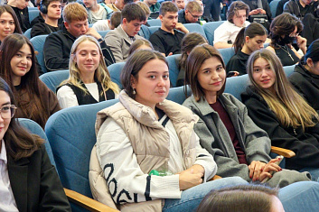 Студенты КИУ — среди лучших: участие в XII Казанском форуме молодых предпринимателей стран ОИС