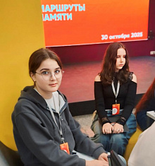 Студенты КИУ прошли интенсив «Арт-туризм: маршруты памяти», посвященный Году защитника Отечества и 80-летию Великий Победы